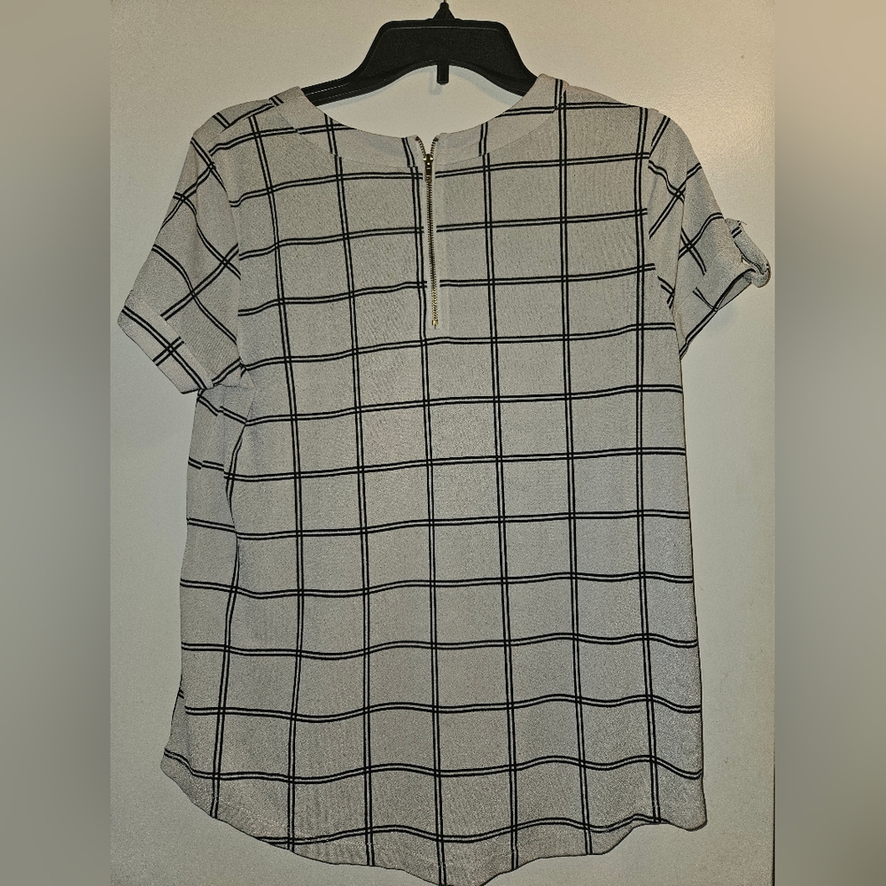 The Workshop Checkered Blouse in Black and White - Picture 2 of 3